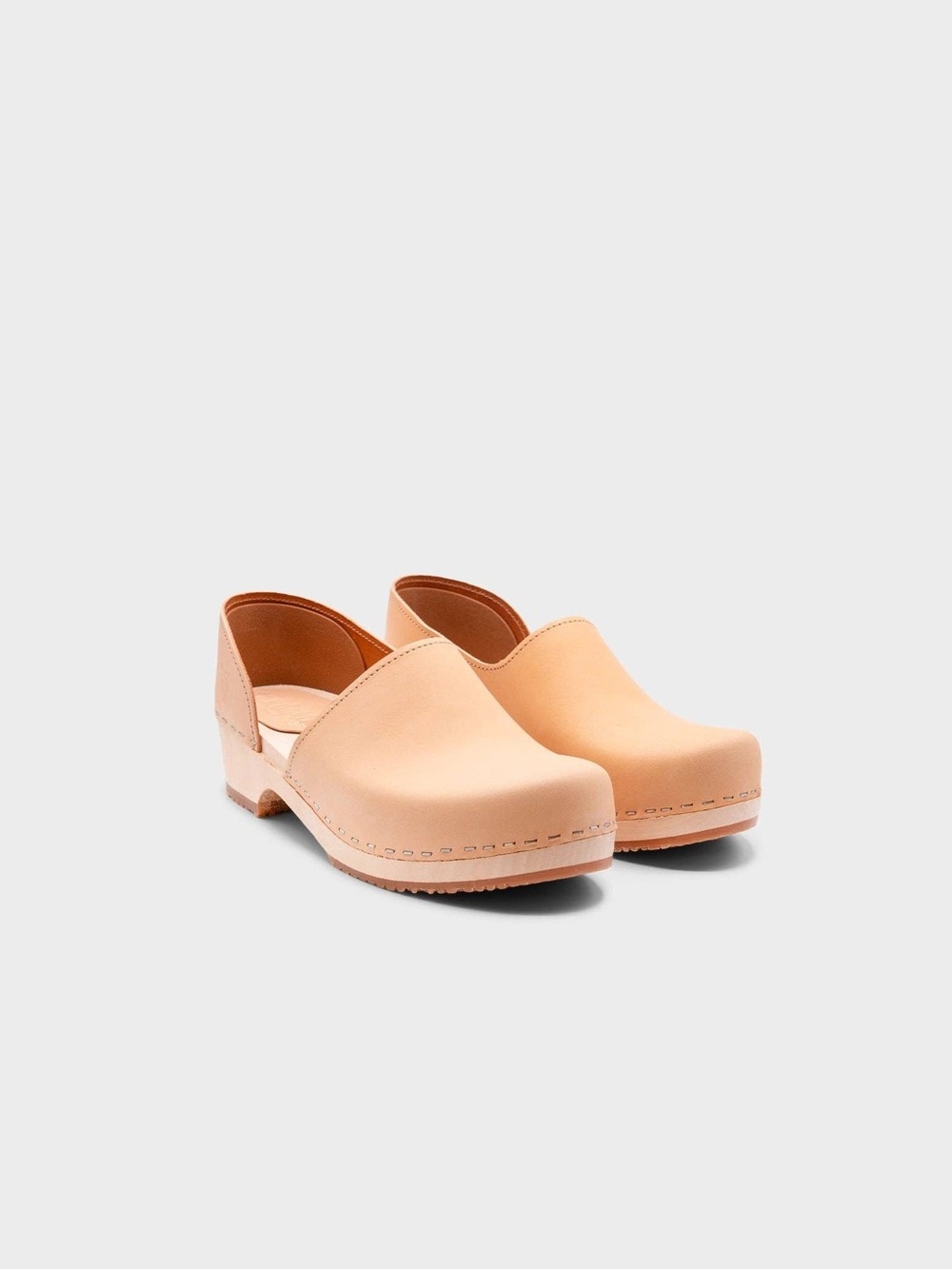 Sandgrens Brett low closed-back clogs